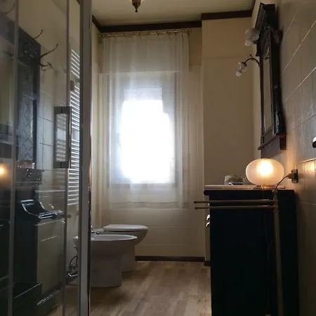 Peggy *